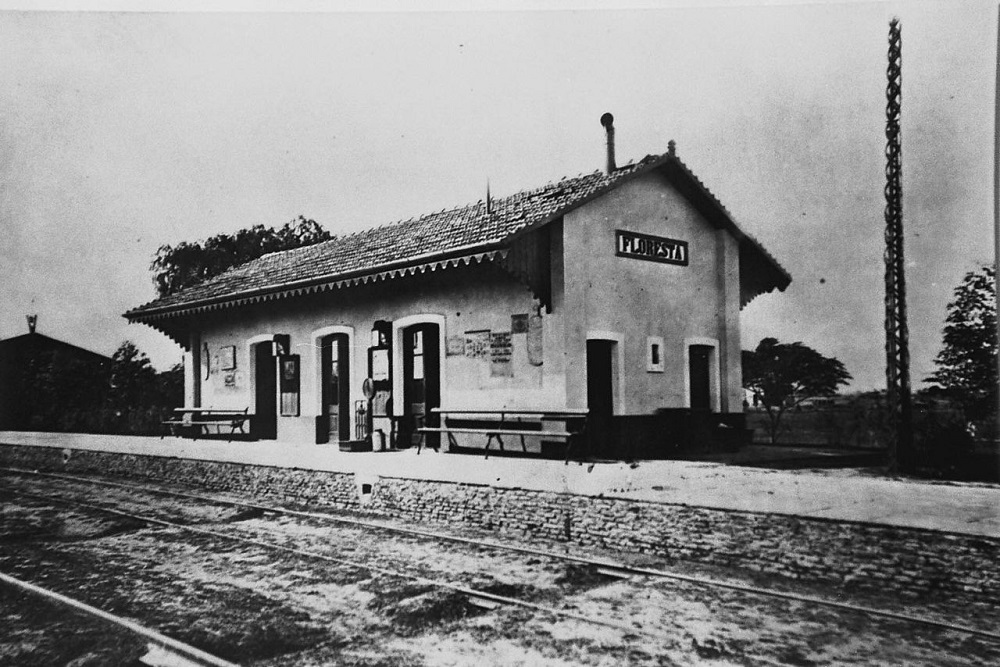 Železnička stanica Velez (©Wikipedia)