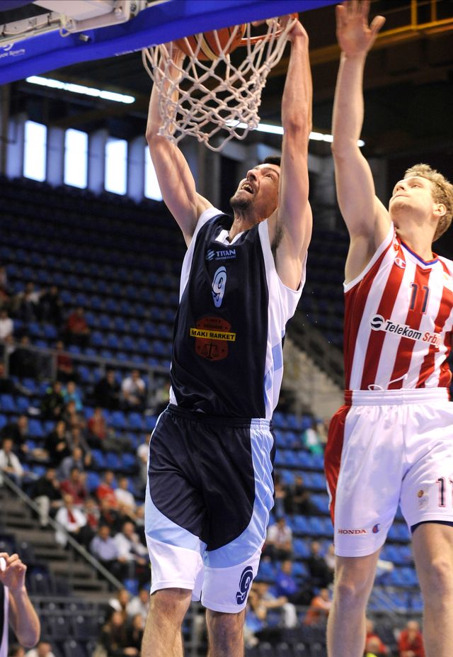 Marko Petronijević, košarkaš Crnokose na utakmici protiv Crvene zvezde 2014.