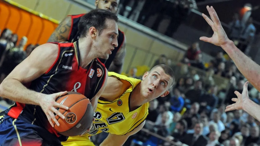 Igor Rakočević u dresu Baskonije (©AFP)