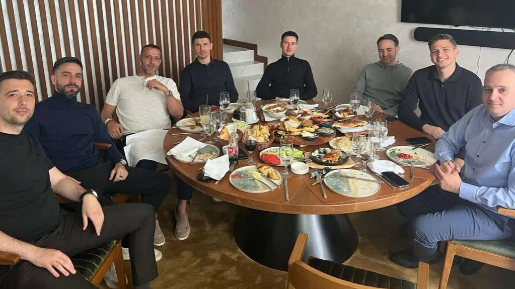 Predstavnici Železničara i Mančester Junajteda