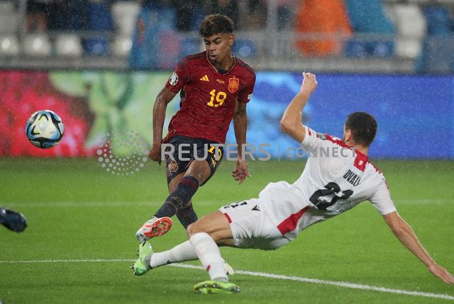 U dresu reprezentacije Španije protiv Gruzije (© Reuters)