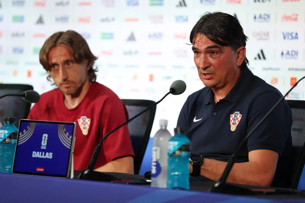 Zlatko Dalić i Luka Modrić (©AFP)