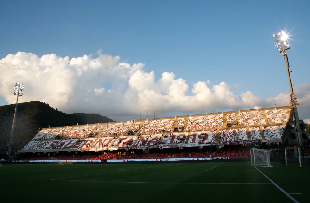 Salernitanin stadion Areki (©Reuters)