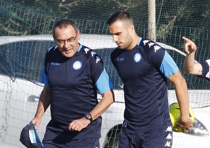 Mauricio Sari i Nikola Maksimović (©AFP)