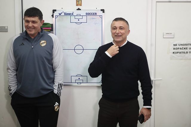 Sa trenerom Gordanom Petrićem (©MN Press)