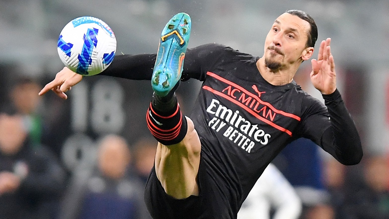 Ibrahimović (©Reuters)