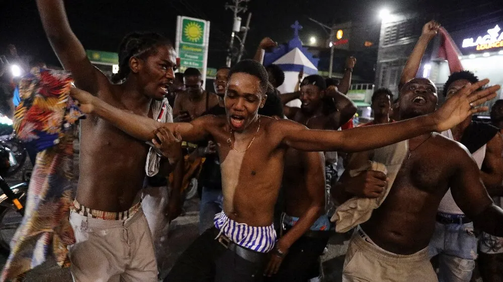 ©Reuters (Navijači Haitija slave plasman na Svetsko prvenstvo)