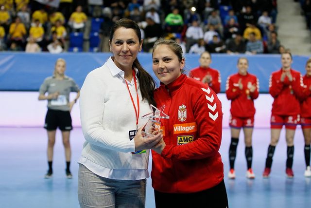 Milena Delić i Jovana Risović (©MN Press)