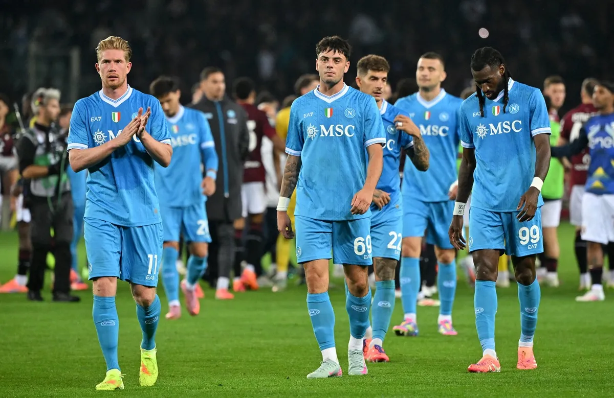 Fudbaleri Napolija posle poraza u Torinu (Reuters)