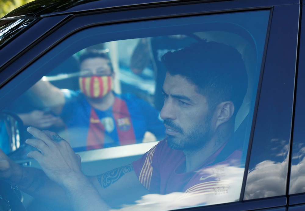 Suarez dolazi na jedan od poslednjih treninga u Barseloni (Foto: Reuters)