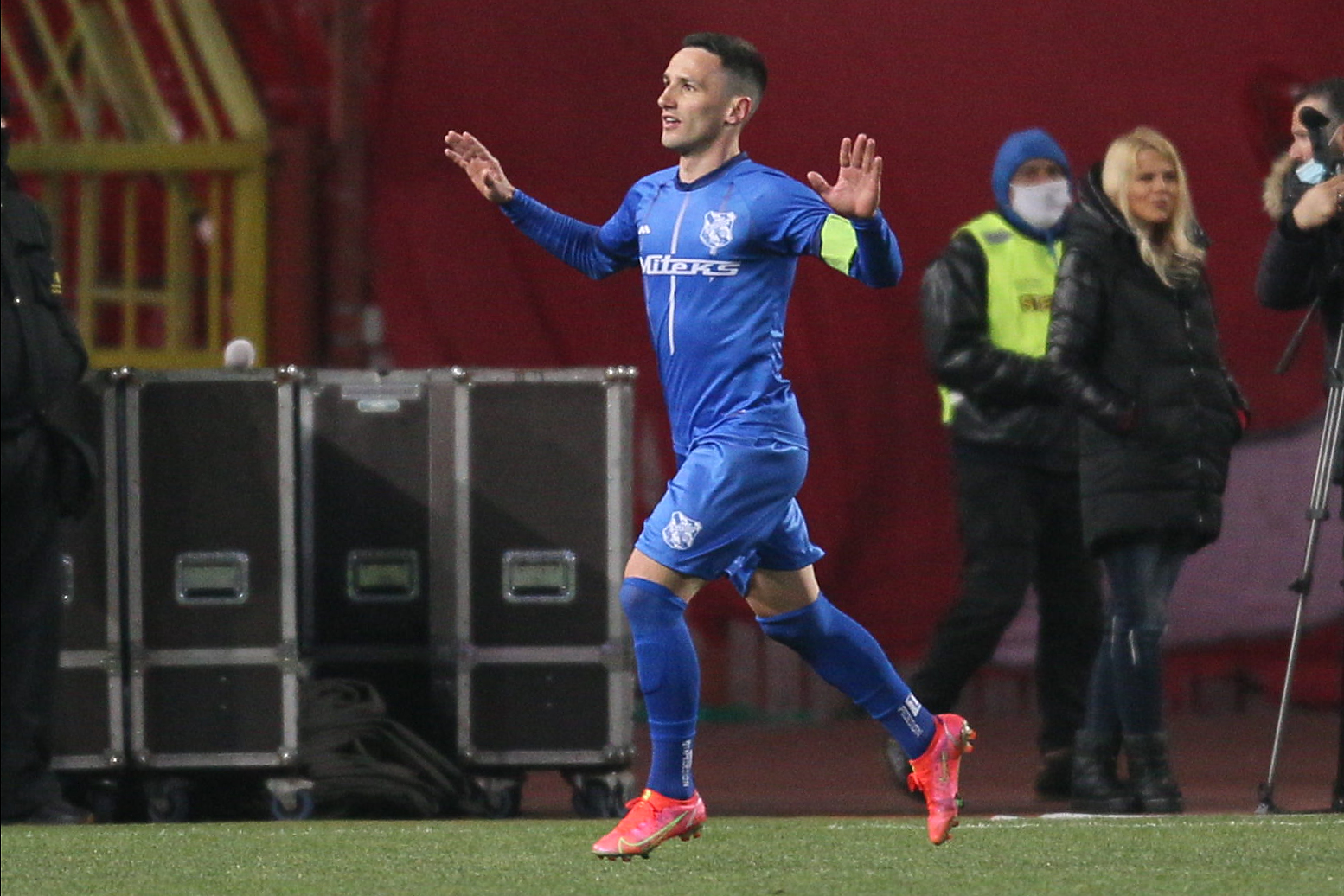 Saša Jovanović slavi gol na Marakani (©MN Press)