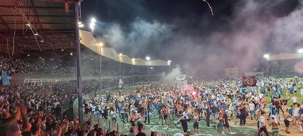 Slavlje navijača Apolona nakon osvajanja titule (©Apollon Limassol FC)