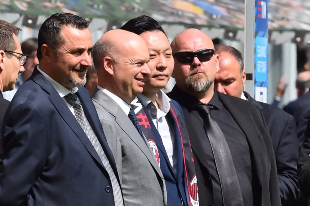 Mirabeli i Fasone sa kineskim vlasnikom Milana (AFP)