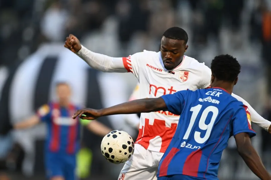 Sa meča Partizan - Radnički (@MNPress)