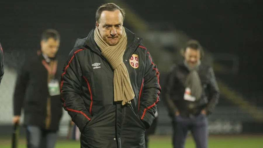 ©MN Press (Dik Advokat)
