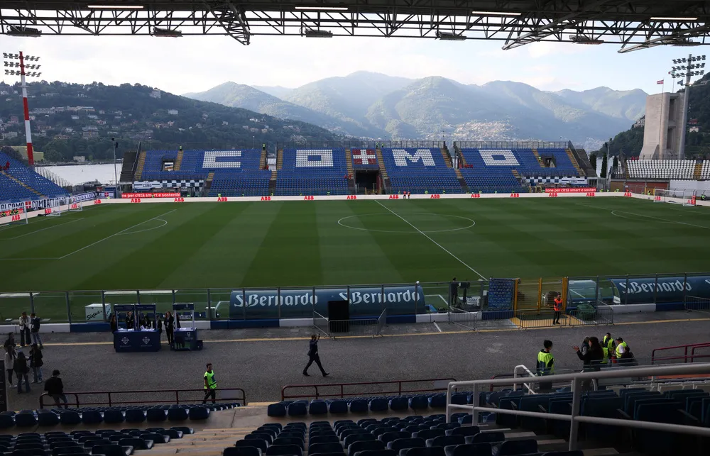 Stadion Koma (Foto: Reuters)