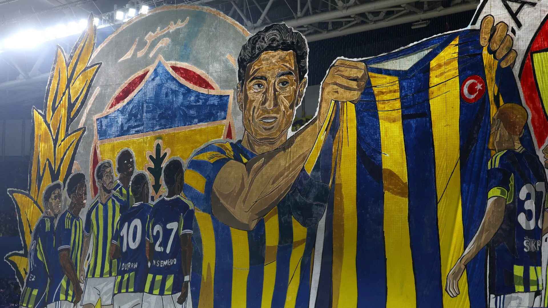 ©Reuters (Navijači Fenerbahčea čekaju na titulu od 2014)