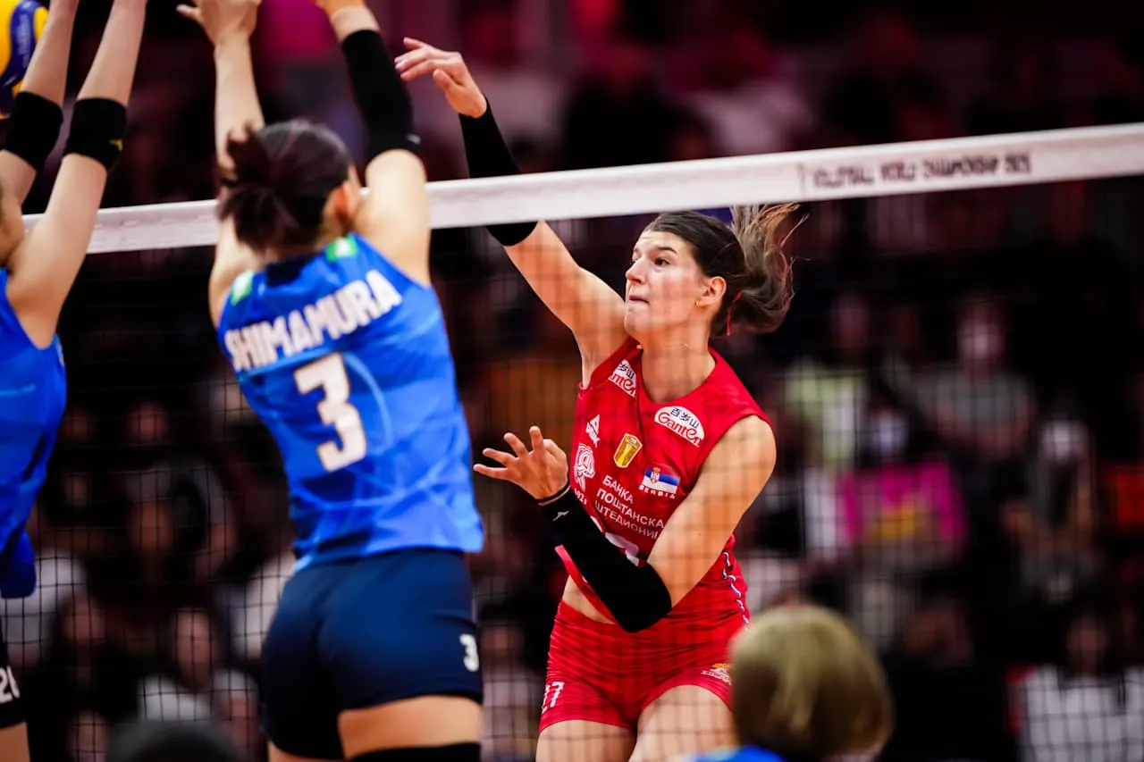 ©FIVB