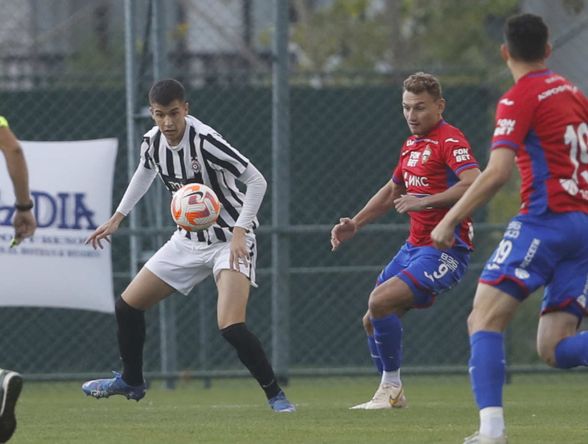 Mihajlo Ilić protiv CSKA (© FK Partizan)