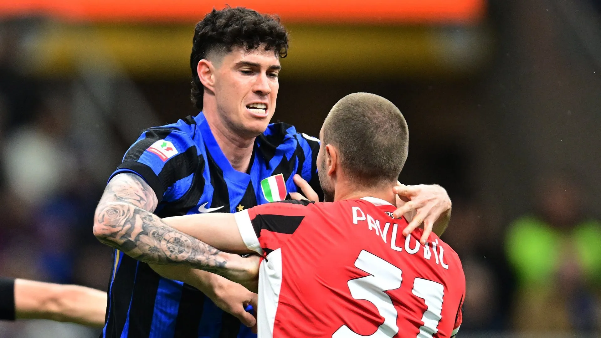 ©Reuters (Bastoni u sukobu sa Strahinjom Pavlovićem)