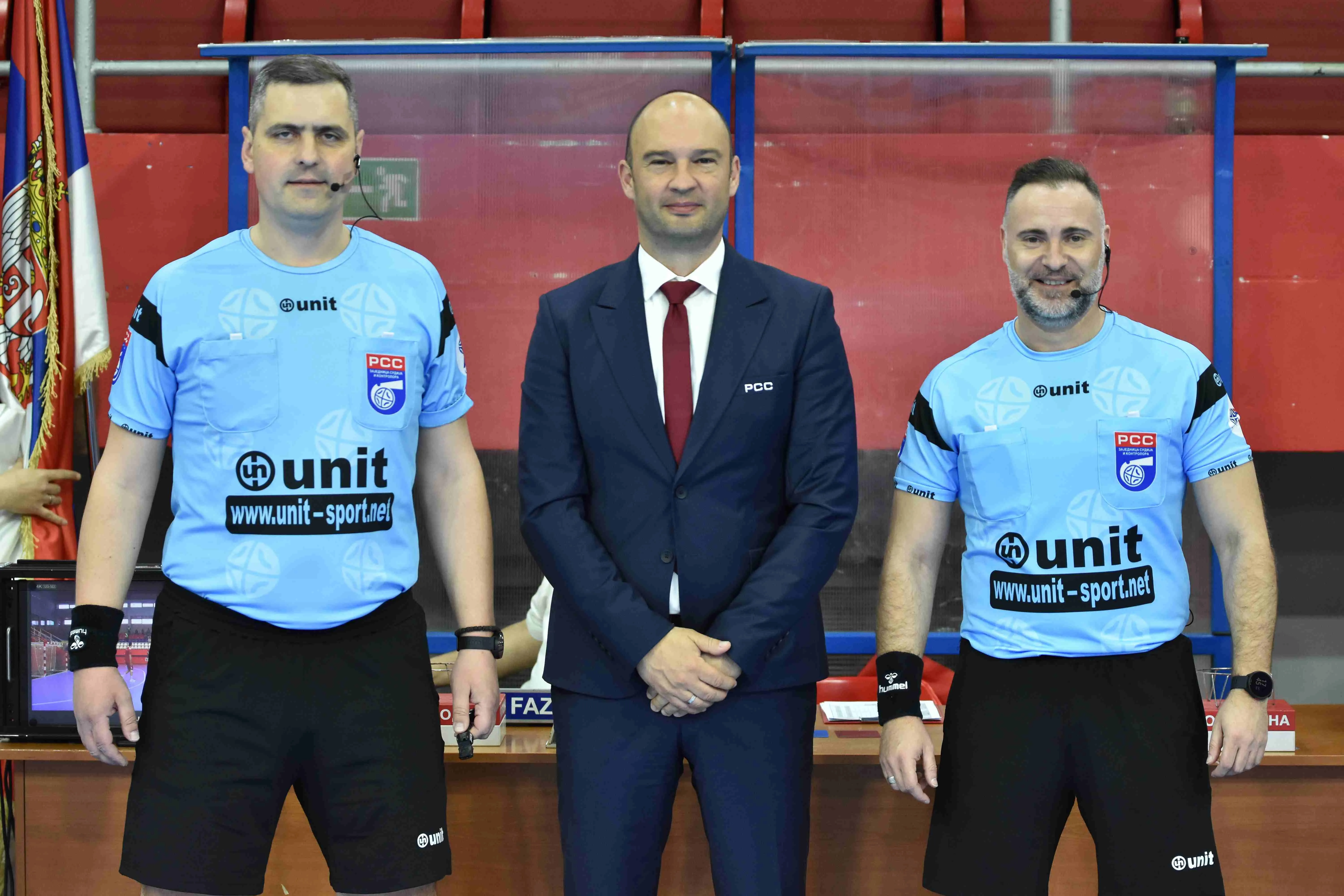 Sudijski par Boričić i Marković i delegat meča Popadić (u sredini) (©ARKUS liga)