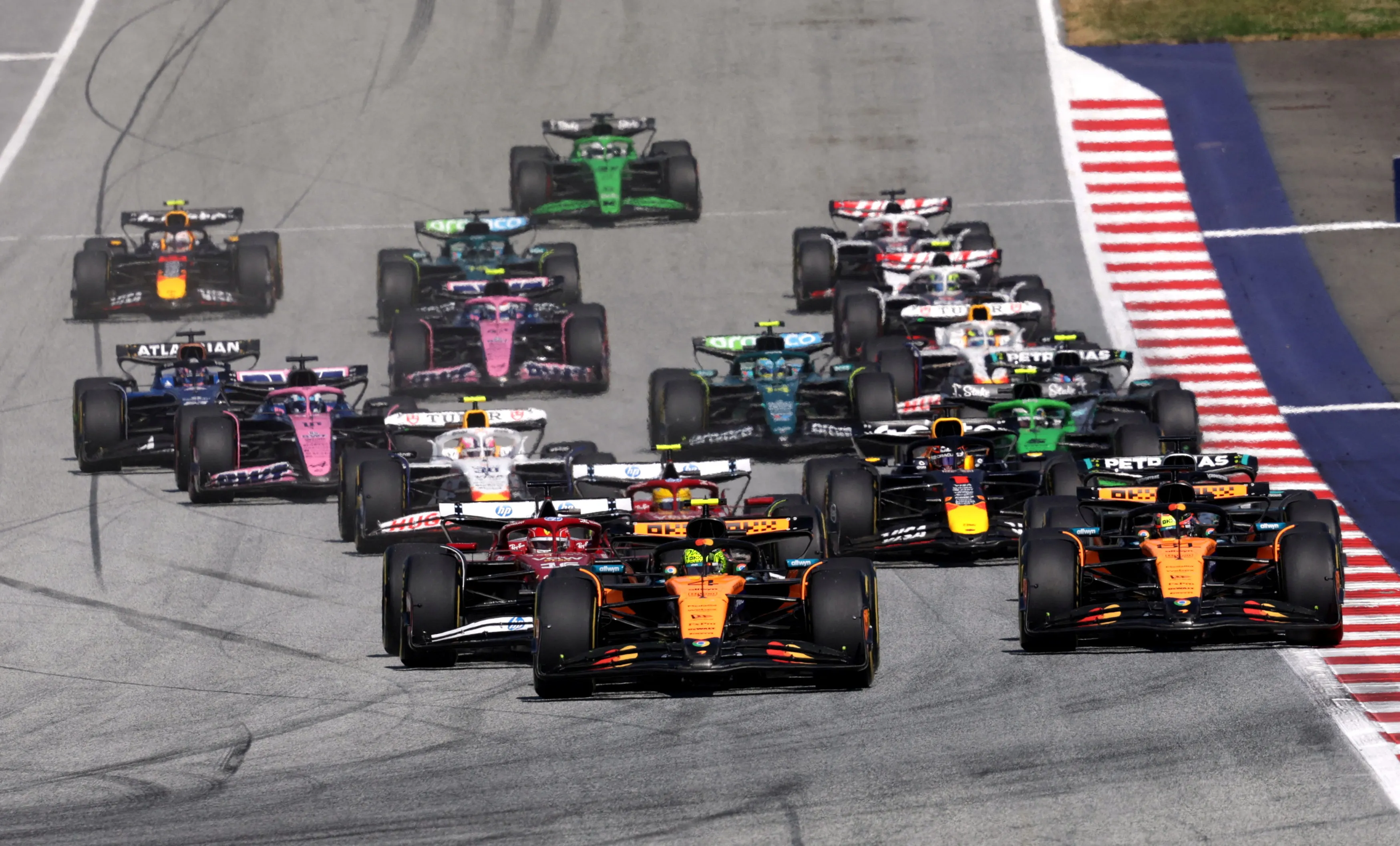 (©Reuters)
