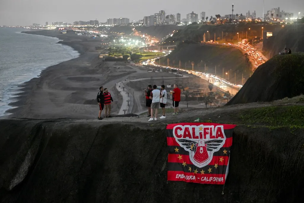 Flamengovi navijači u Peruu (©AFP)