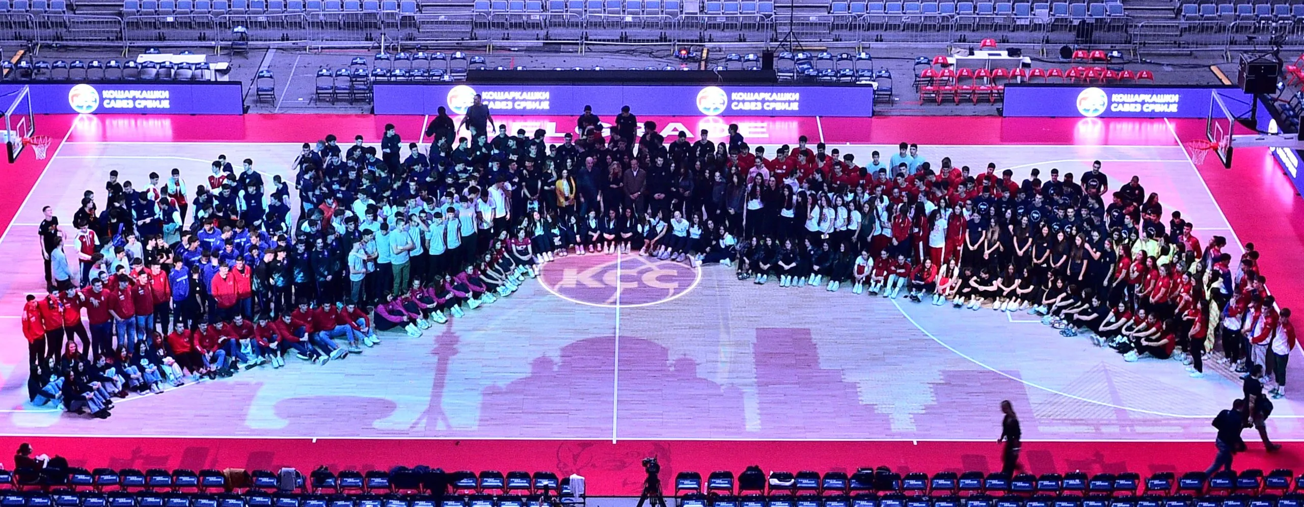 Detalj sa terena u Areni (©KSS)