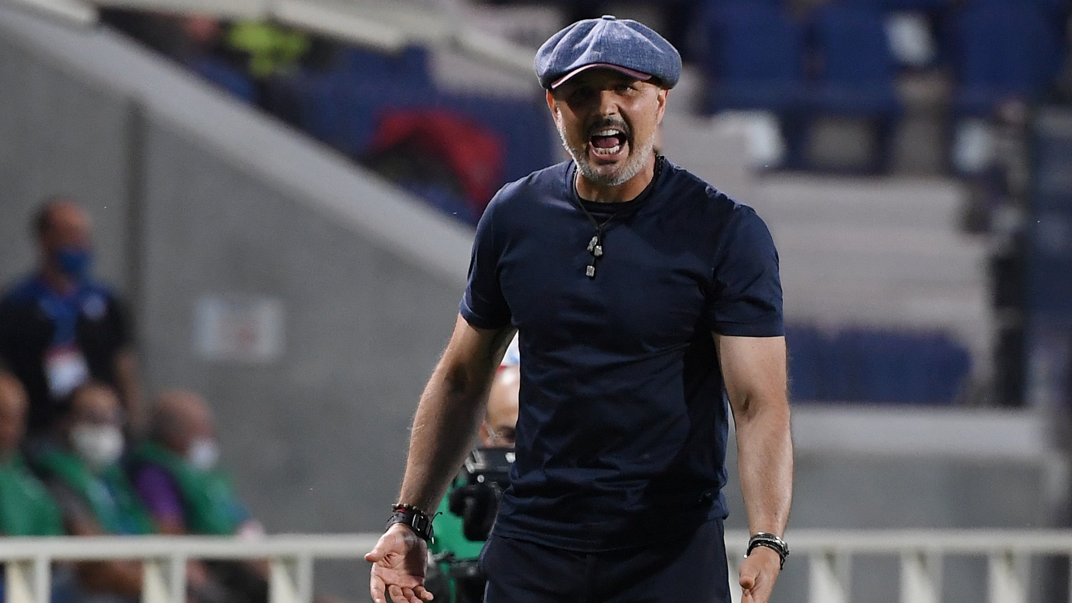 Miha pokreće istragu u Bolonji: Kad otkrijem ko priča novinarima...