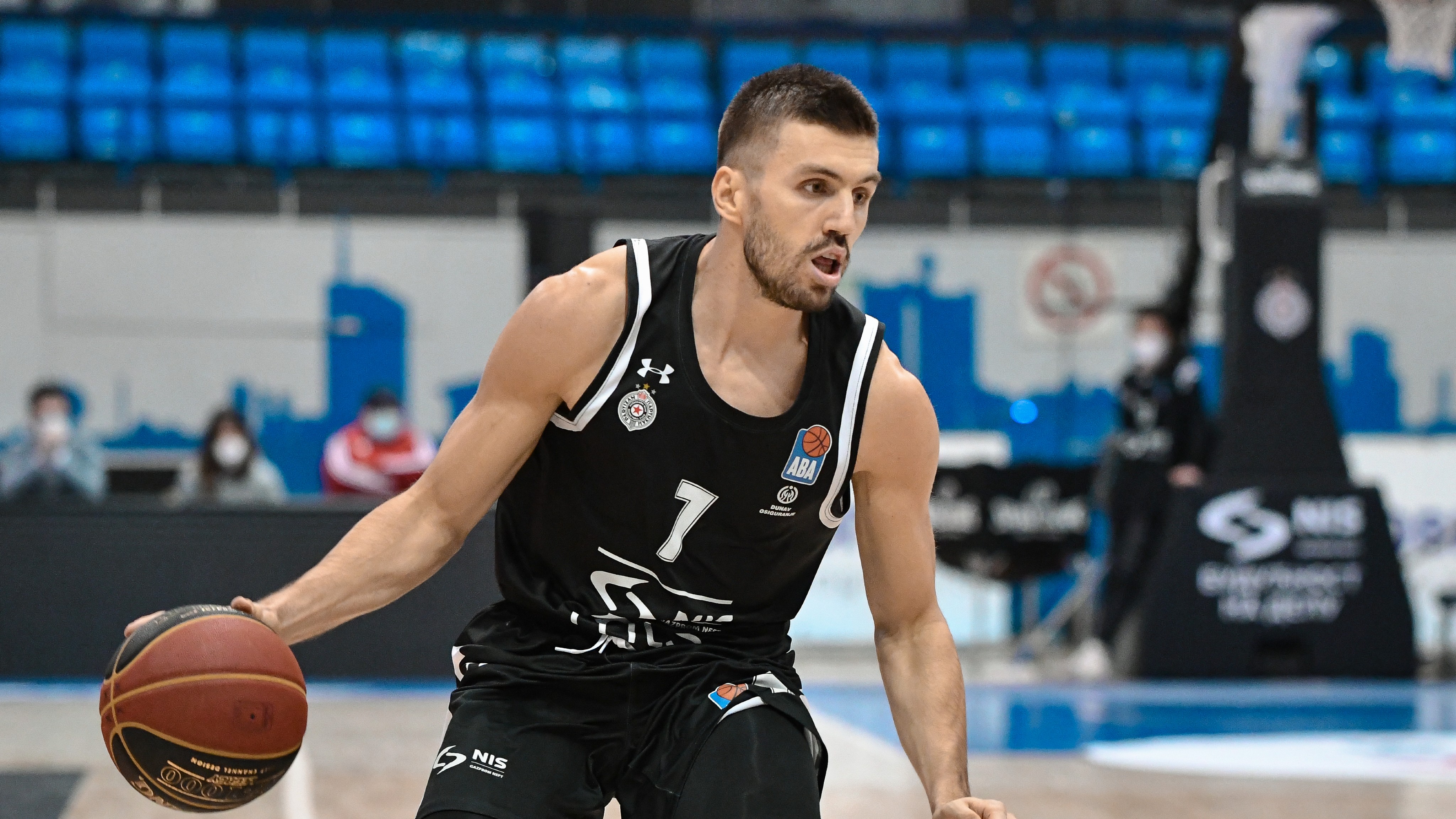 Gordić blizu Mornara
