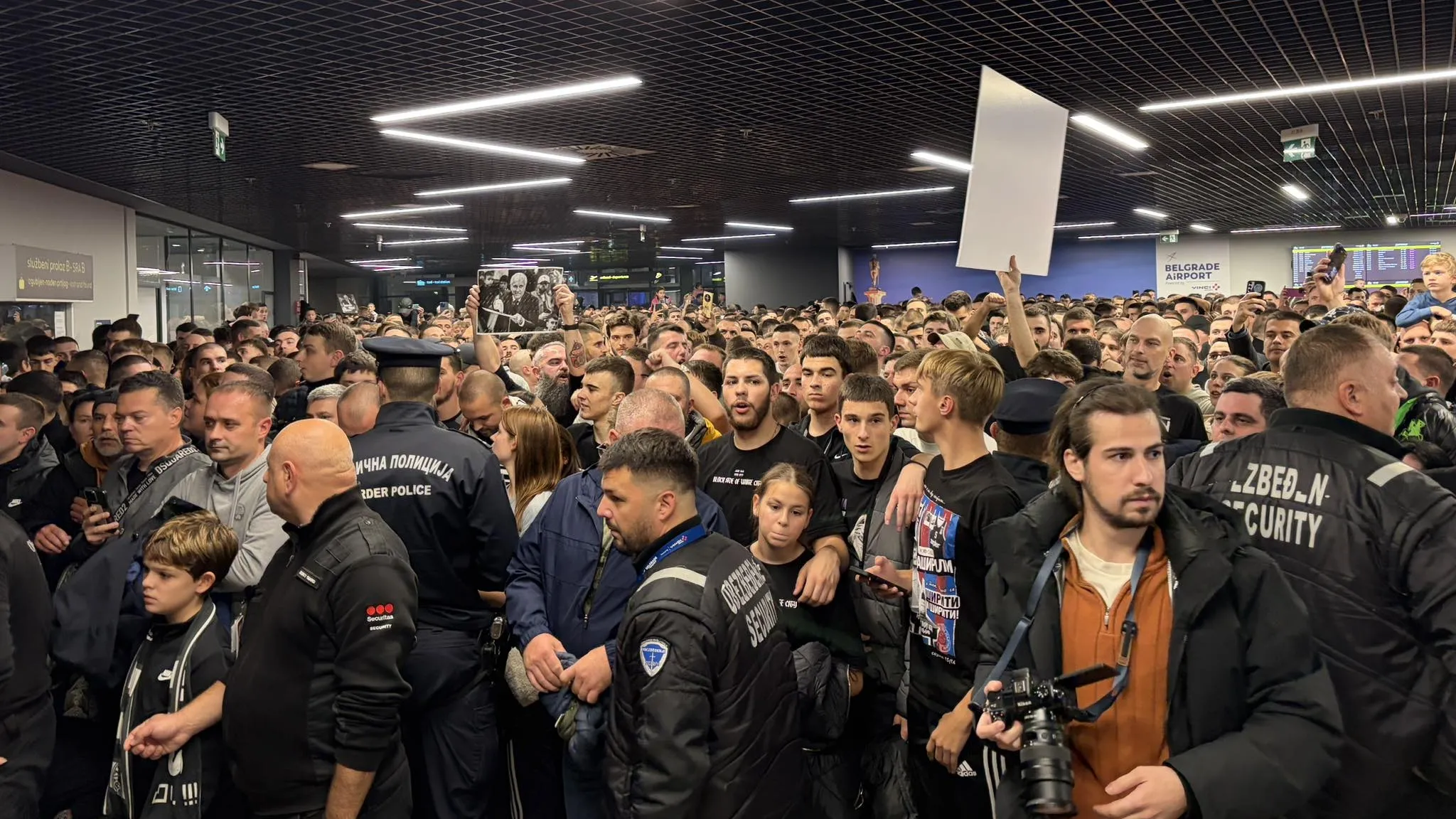 Non c'è nessun ago da cadere